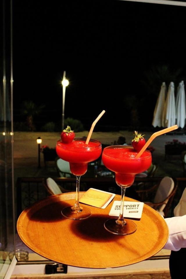 Ladies Beach Hotel Kusadasi Exterior photo