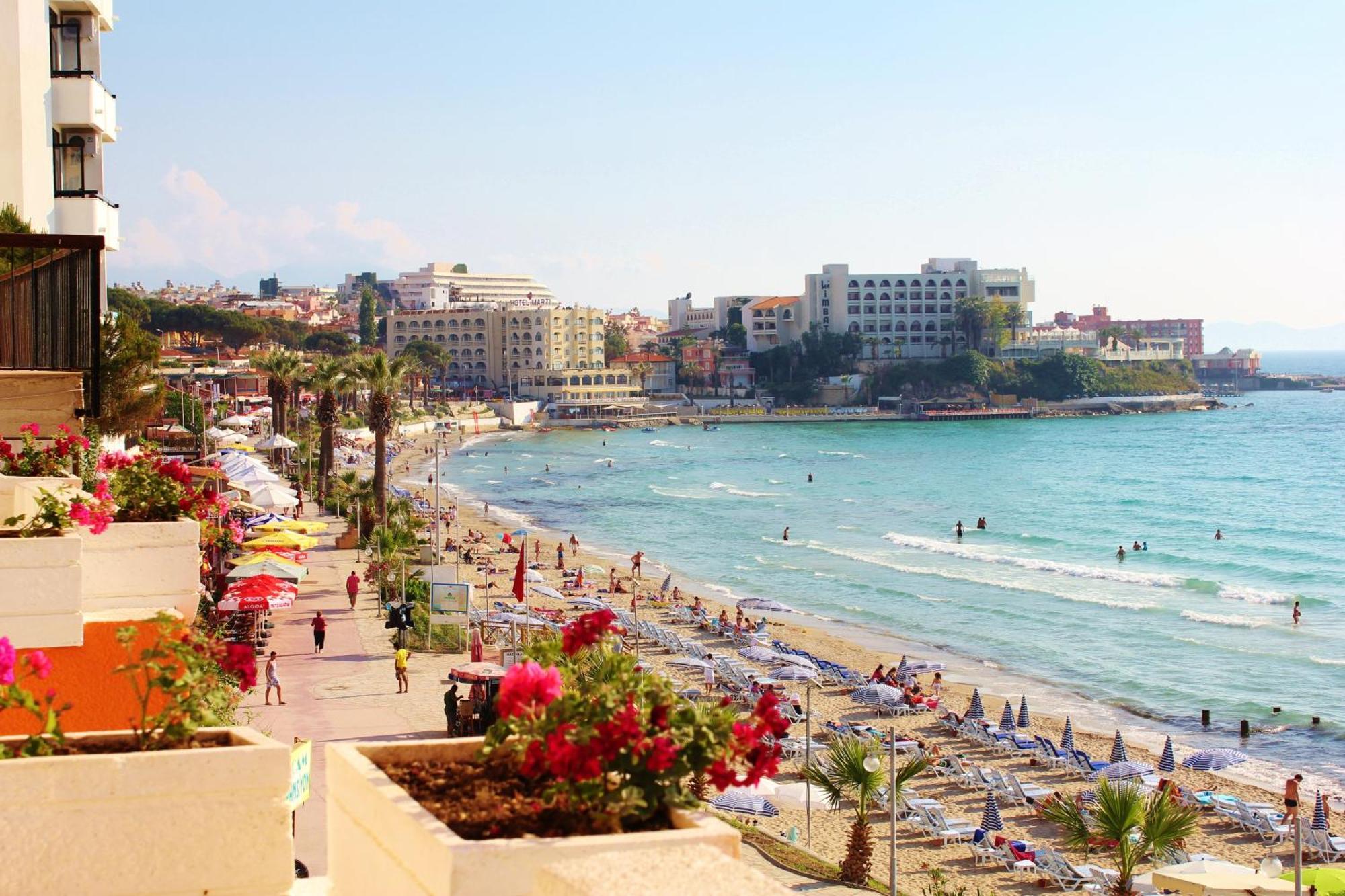 Ladies Beach Hotel Kusadasi Exterior photo