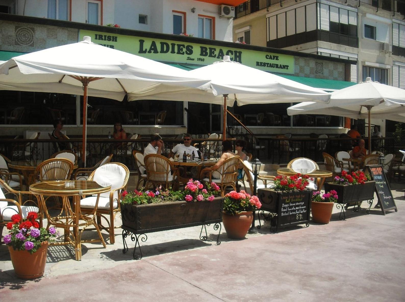 Ladies Beach Hotel Kusadasi Exterior photo